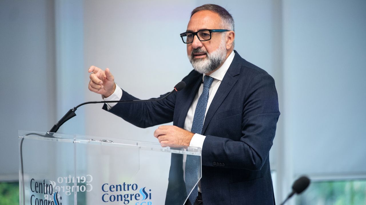 Vincenzo Antonelli durante il suo intervento.